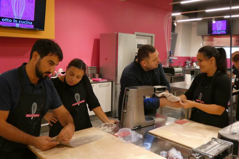 otto_in_cucina_-_corso_di_coppia_-_2023-10-05_010.jpg