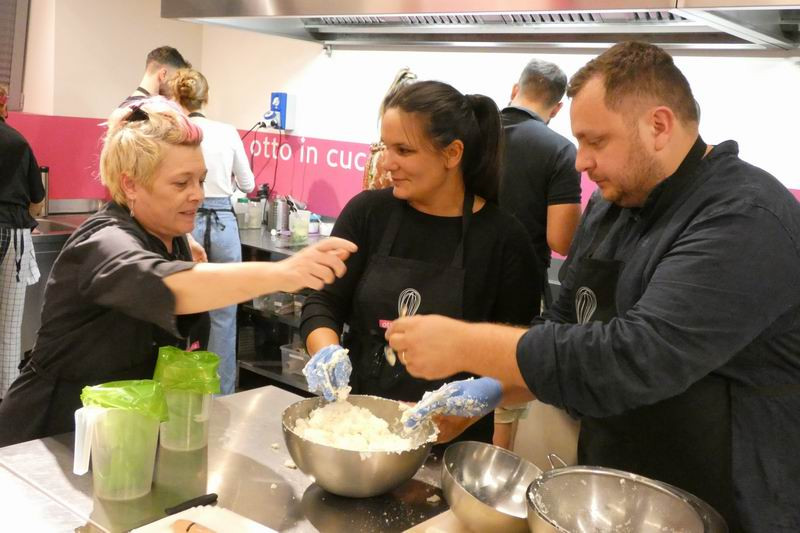 otto_in_cucina_-_corso_di_coppia_-_2023-10-05_025.jpg