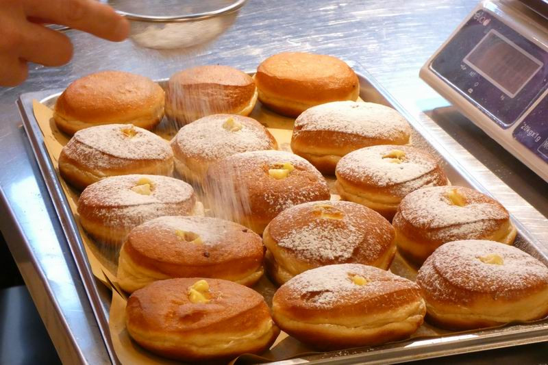 Otto_in_cucina_-_croissant_e_bomboloni_-_2023-11-04-032.jpg