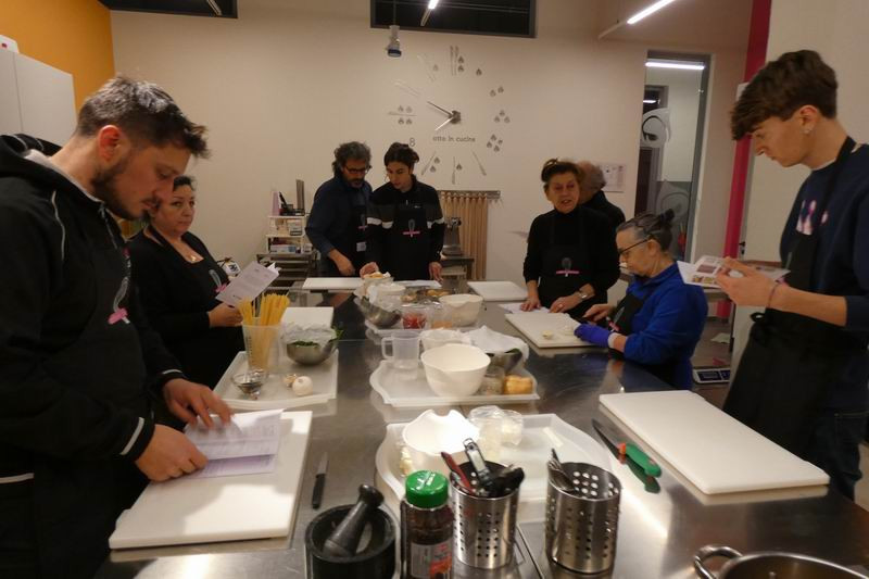 Otto_in_cucina_-_Primi_al_giro_d-Italia_-_2023-02-20-029-1.jpg