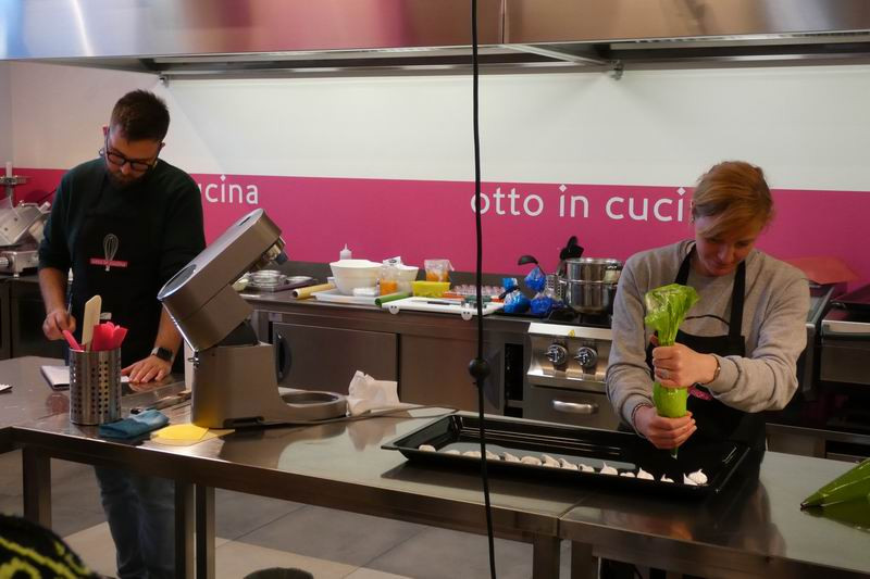 Otto_in_cucina_-_Pasticceria_Base_-_Lezione_1_-_2023-04-15-024.jpg