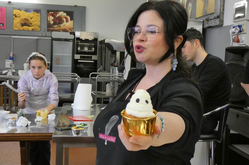 Otto_in_cucina_-_Cup_Cake_Halloween_bambini_-_2024-10-26-007.jpg