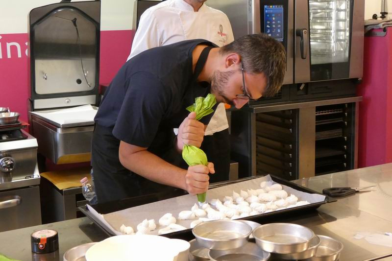 Otto_in_cucina_-_Pasticceria_Base_-_Lezione_1_-_2024-09-28-020.jpg