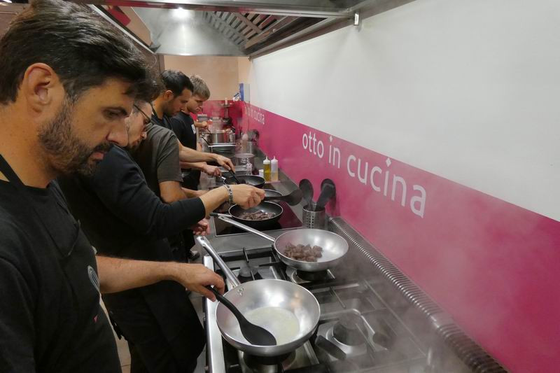 otto_in_cucina_-_corso_di_coppia_-_2025-10-10_004.jpg