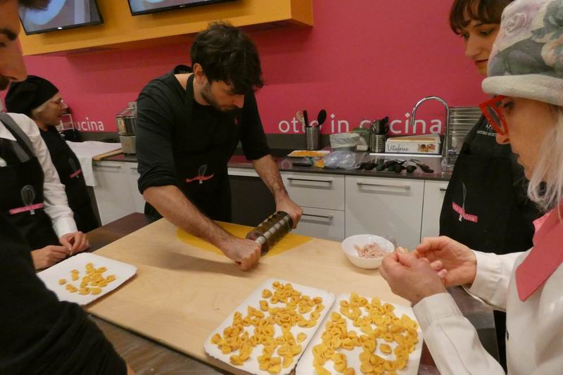 Otto_in_cucina_-_Sfoglia_e_tortellino_in_un_giorno_-_2025-02-01-006.jpg
