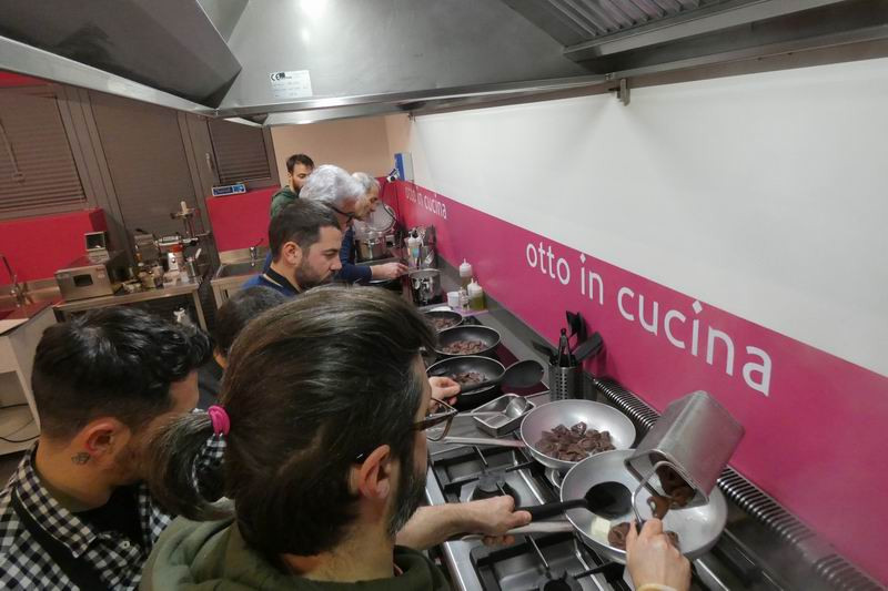 otto_in_cucina_-_corso_di_coppia_-_2025-03-14_005.jpg