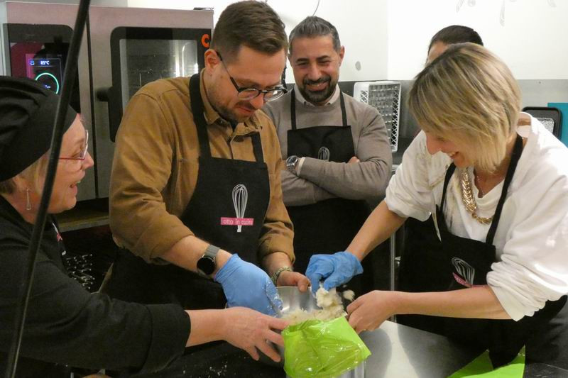 otto_in_cucina_-_corso_di_coppia_-_2025-04-04_030.jpg